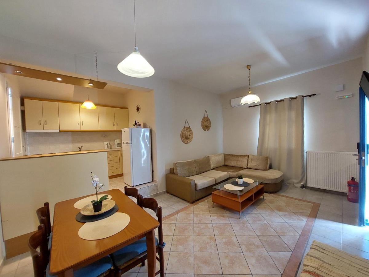Vira Vivere Houses Plaka  Exteriör bild